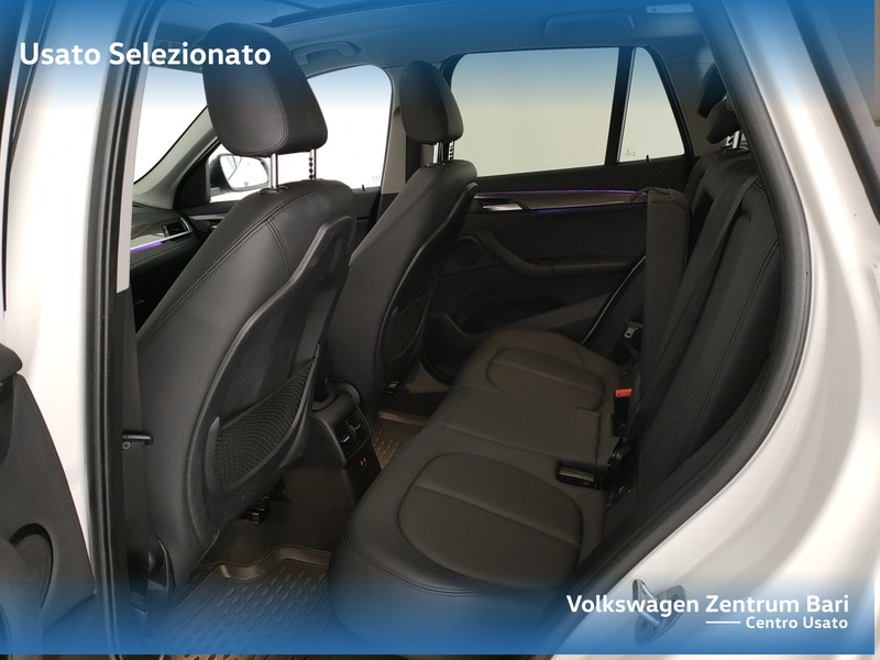 BMW X1 sdrive18d xline plus auto - 17