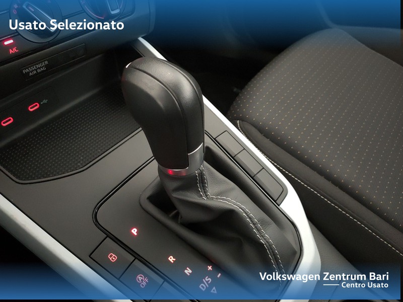 Seat Arona 1.0 ecotsi style 110cv dsg - 13