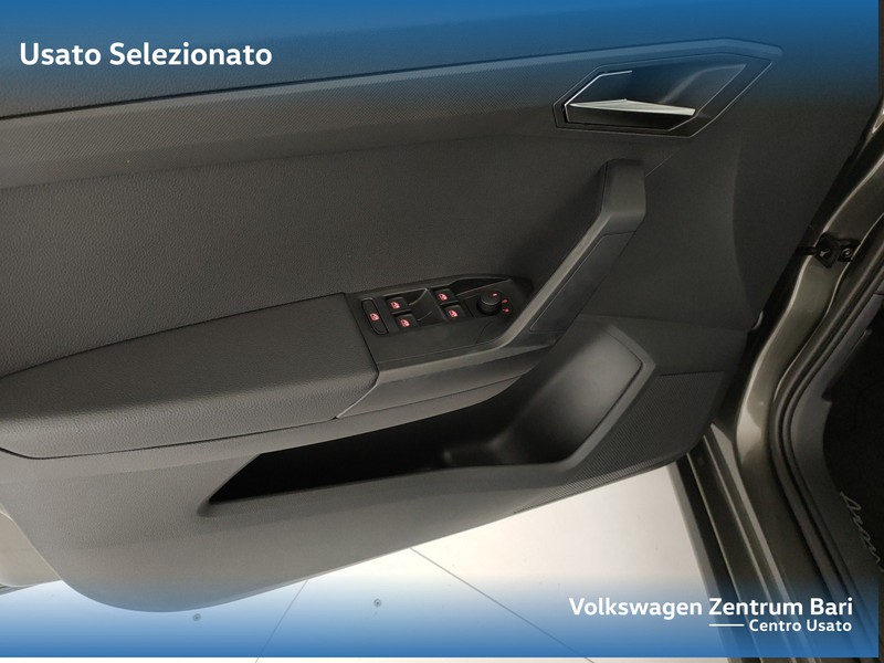 Seat Arona 1.0 ecotsi style 110cv dsg - 14