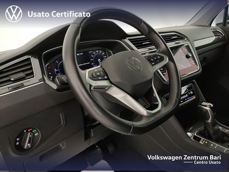 Volkswagen Tiguan 2.0 tdi elegance 150cv dsg - 17