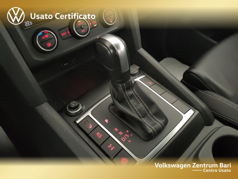 Volkswagen VIC Amarok dc 3.0 v6 tdi aventura 4motion perm. 258cv auto - 13