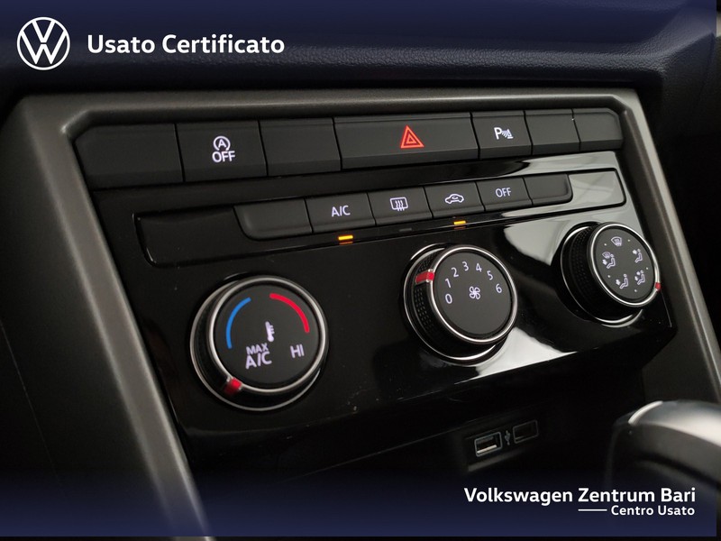 Volkswagen T-Roc 1.5 tsi style dsg - 12
