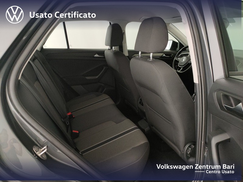 Volkswagen T-Roc 1.5 tsi style dsg - 23