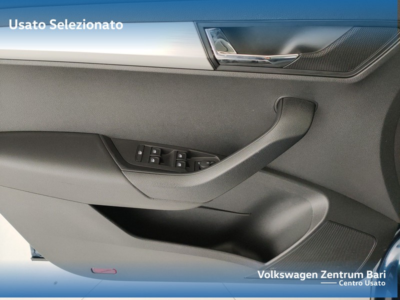 Skoda Karoq 2.0 tdi evo ambition 4x4 150cv dsg - 13