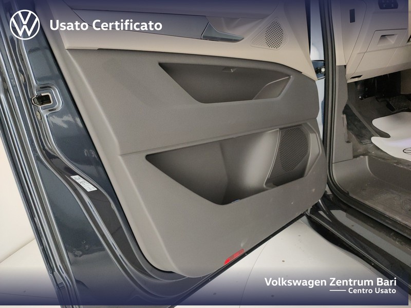 Volkswagen VIC T6 Transporter California Beach5 110TDI Aut - 13