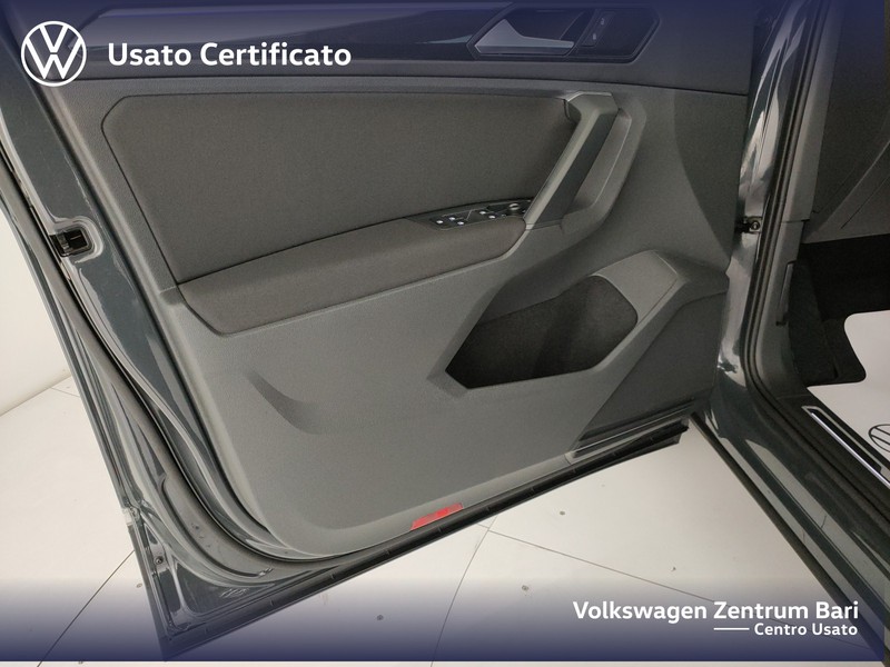 Volkswagen Tiguan 2.0 tdi life 150cv dsg - 13