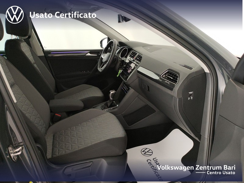 Volkswagen Tiguan 2.0 tdi life 150cv dsg - 23