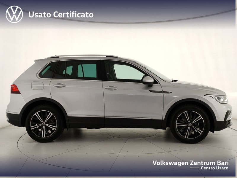 Volkswagen Tiguan 2.0 tdi elegance 150cv dsg - 4