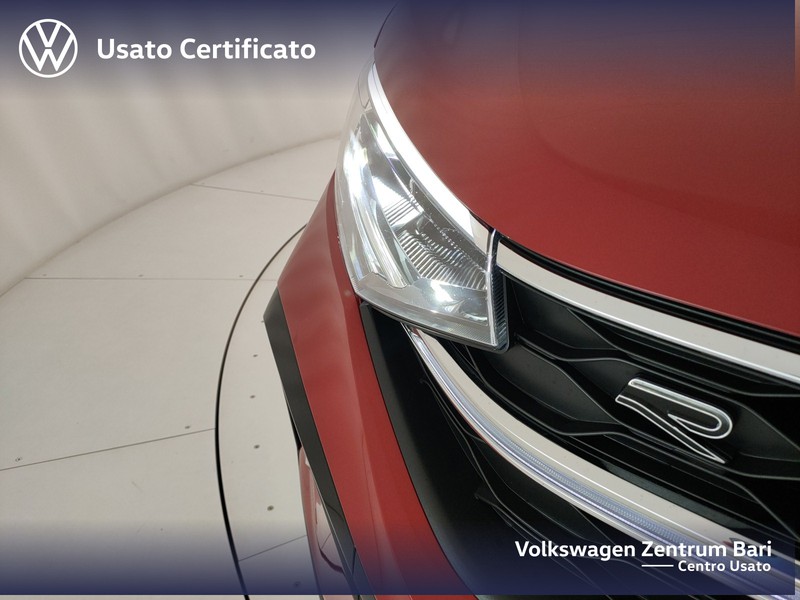 Volkswagen Taigo 1.0 tsi r-line 110cv - 27