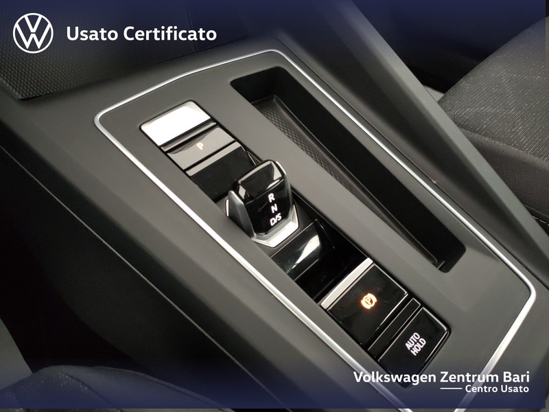 Volkswagen Golf 1.0 etsi evo life 110cv dsg - 12