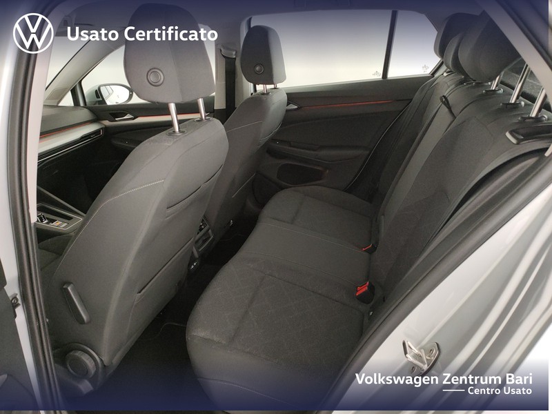 Volkswagen Golf 2.0 tdi life 115cv dsg - 17