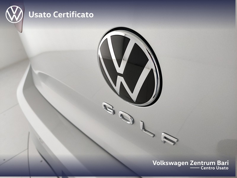 Volkswagen Golf 2.0 tdi life 115cv dsg - 20