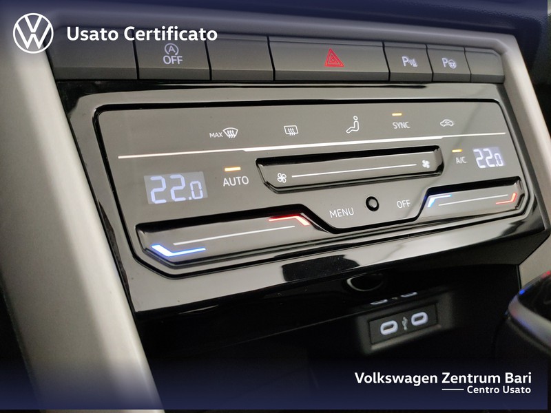 Volkswagen T-Roc cabriolet 1.5 tsi style dsg - 12
