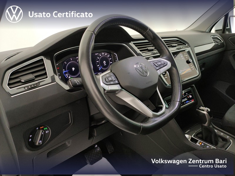 Volkswagen Tiguan 2.0 tdi elegance 150cv dsg - 17