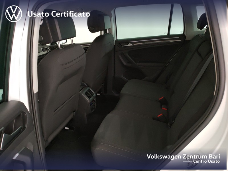Volkswagen Tiguan 2.0 tdi elegance 150cv dsg - 19