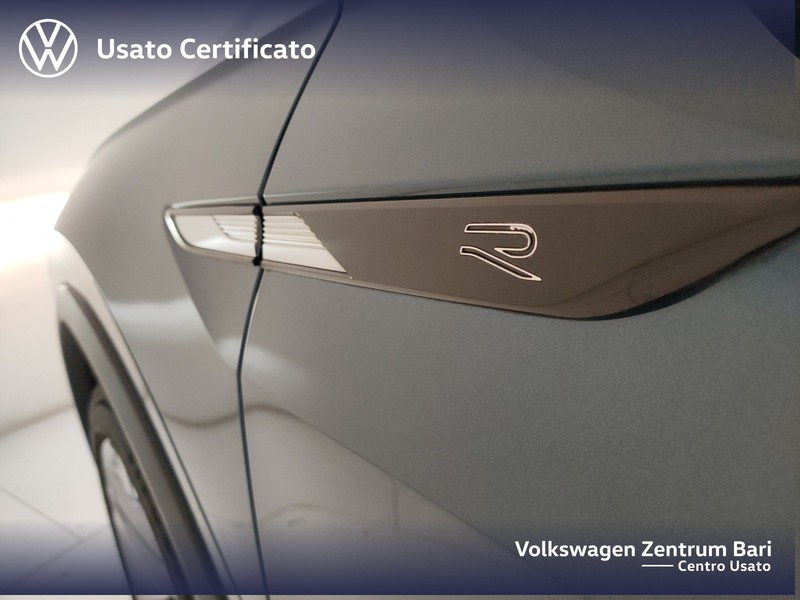 Volkswagen Tiguan 2.0 tdi r-line 4motion 150cv dsg - 18