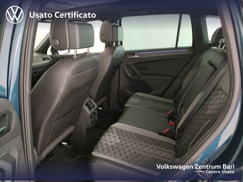 Volkswagen Tiguan 2.0 tdi r-line 4motion 150cv dsg - 20