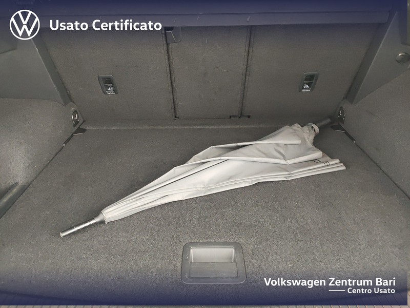 Volkswagen Tiguan 2.0 tdi elegance 150cv dsg - 24