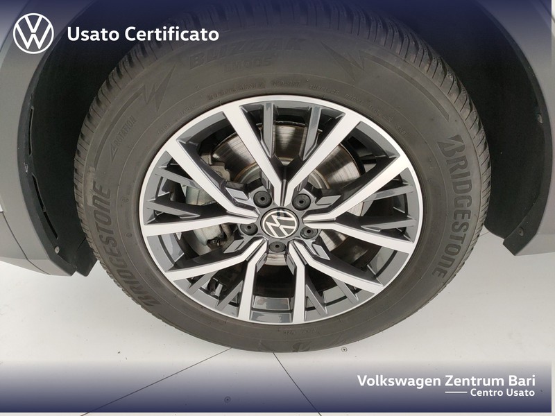 Volkswagen Tiguan 2.0 tdi life 150cv dsg - 17