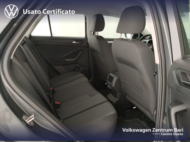 Volkswagen T-Roc 1.0 tsi life 110cv - 21