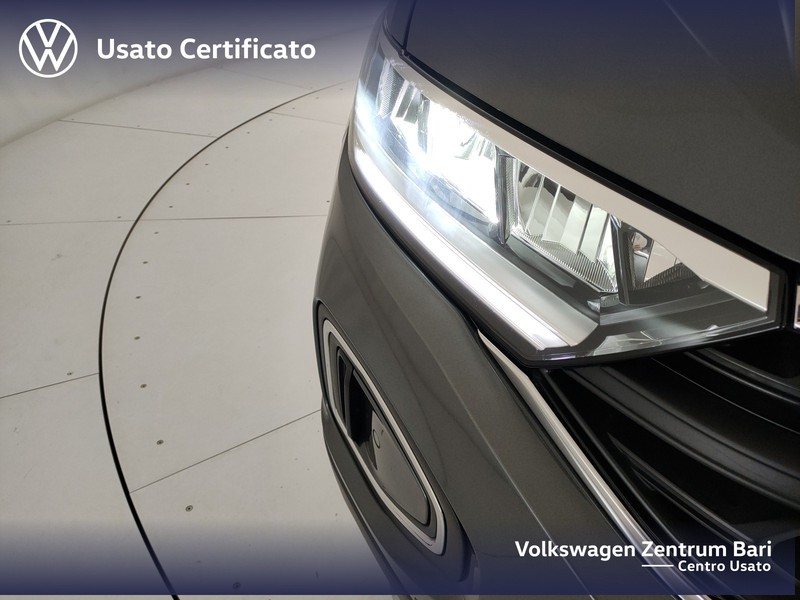 Volkswagen T-Roc 1.0 tsi life 110cv - 23
