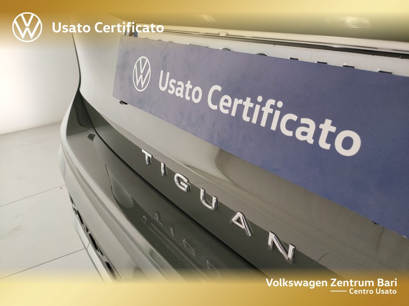 Volkswagen Tiguan 2.0 tdi r-line 150cv dsg - 23