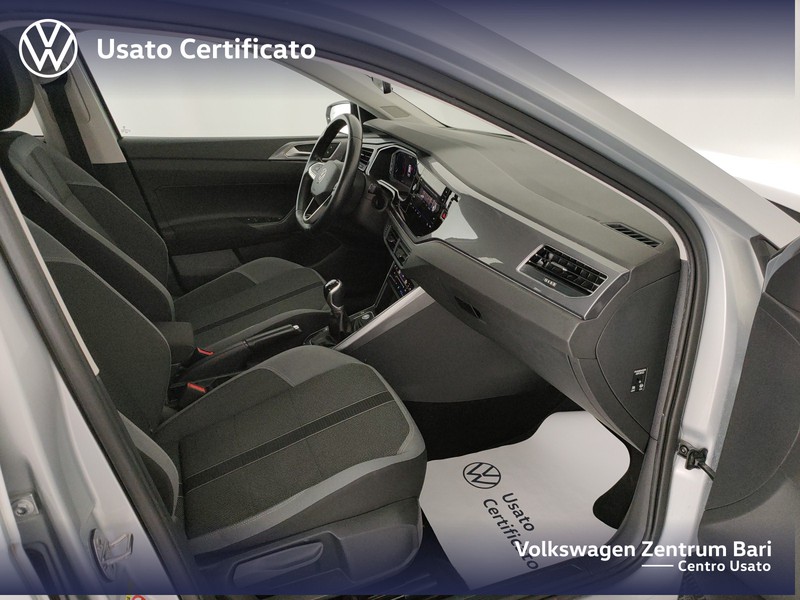 Volkswagen Polo 1.0 tsi style 95cv - 23