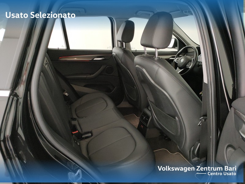 BMW X1 xdrive20d xline auto - 25