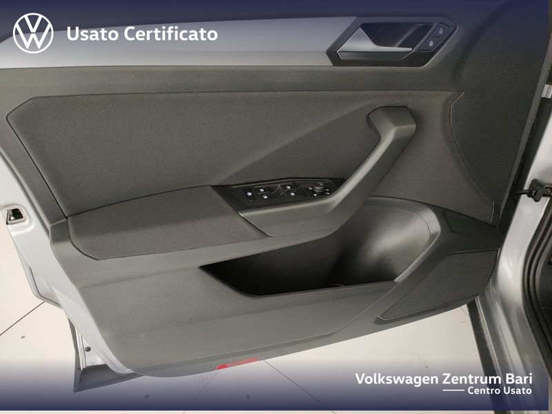 Volkswagen T-Roc 2.0 tdi life 115cv - 14