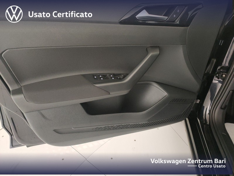 Volkswagen Taigo 1.0 tsi life 110cv - 13