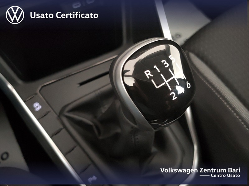 Volkswagen Taigo 1.0 tsi life 110cv - 12