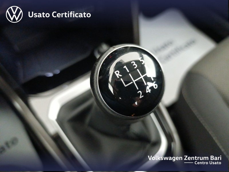 Volkswagen T-Roc 1.6 tdi style - 13
