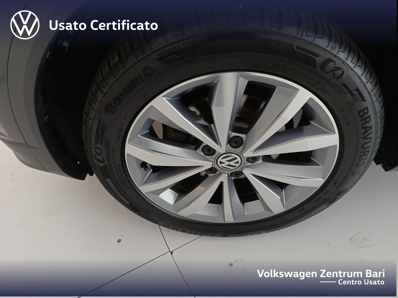 Volkswagen T-Roc 1.6 tdi style - 17