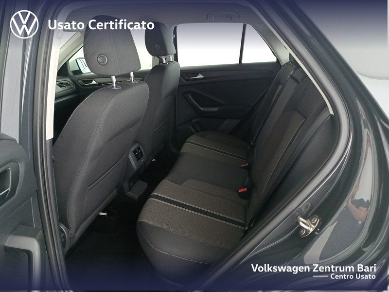 Volkswagen T-Roc 1.6 tdi style - 18