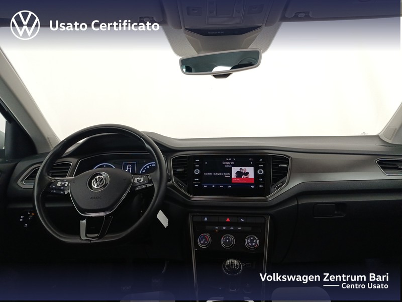 Volkswagen T-Roc 1.6 tdi style - 19