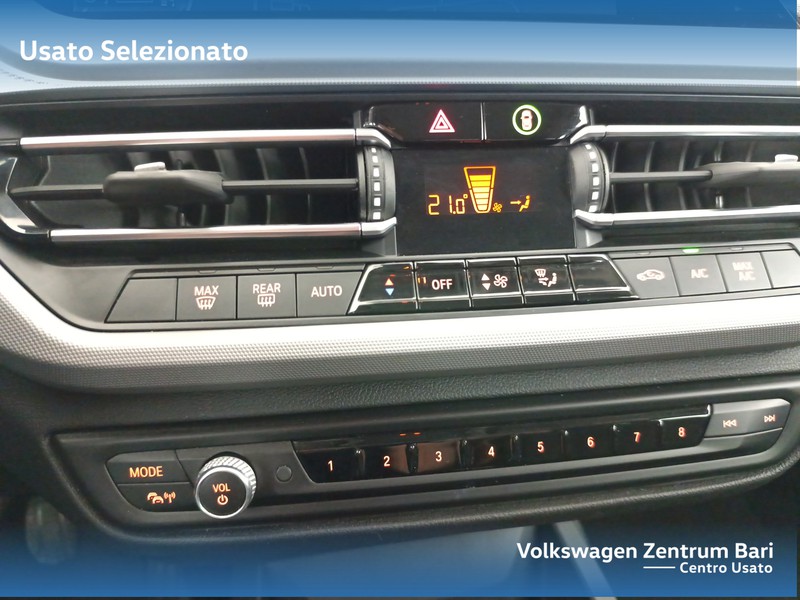 BMW Serie 1 116d advantage - 11
