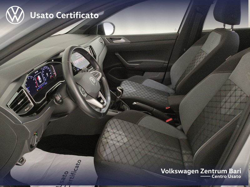 Volkswagen Taigo 1.0 tsi r-line 110cv - 12