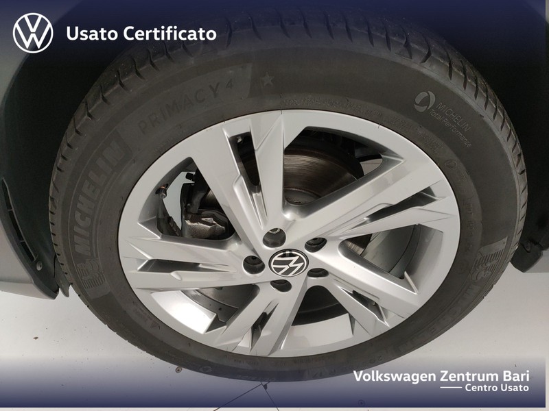 Volkswagen Taigo 1.0 tsi r-line 110cv - 16