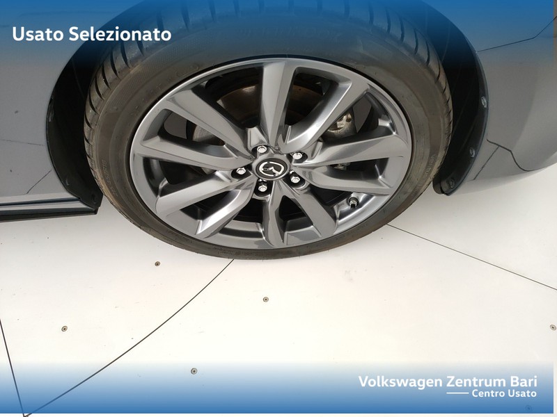 Mazda 3 5p 1.8 exclusive 6at - 21