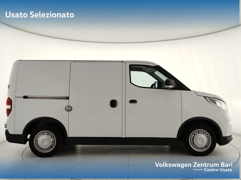 Maxus eDeliver 3 e 3 122cv 50.2kwh l1h1 - 4