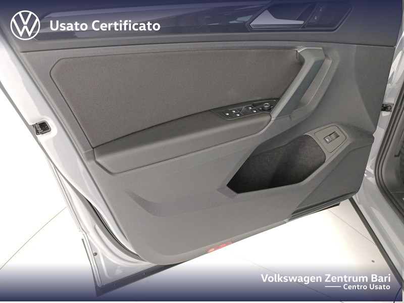 Volkswagen Tiguan 2.0 tdi elegance 150cv dsg - 13