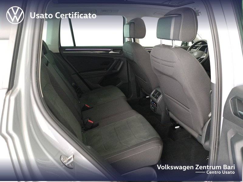 Volkswagen Tiguan 2.0 tdi elegance 150cv dsg - 24