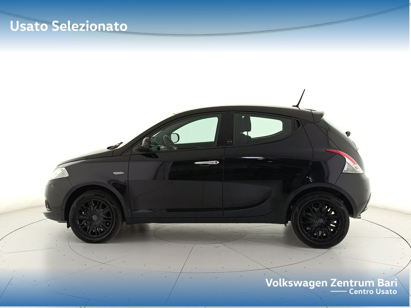 Lancia Ypsilon 1.0 firefly hybrid gold s&s 70cv - 9