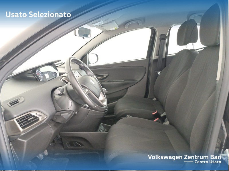 Lancia Ypsilon 1.0 firefly hybrid gold s&s 70cv - 13