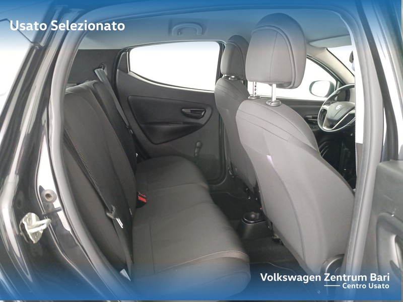 Lancia Ypsilon 1.0 firefly hybrid gold s&s 70cv - 22