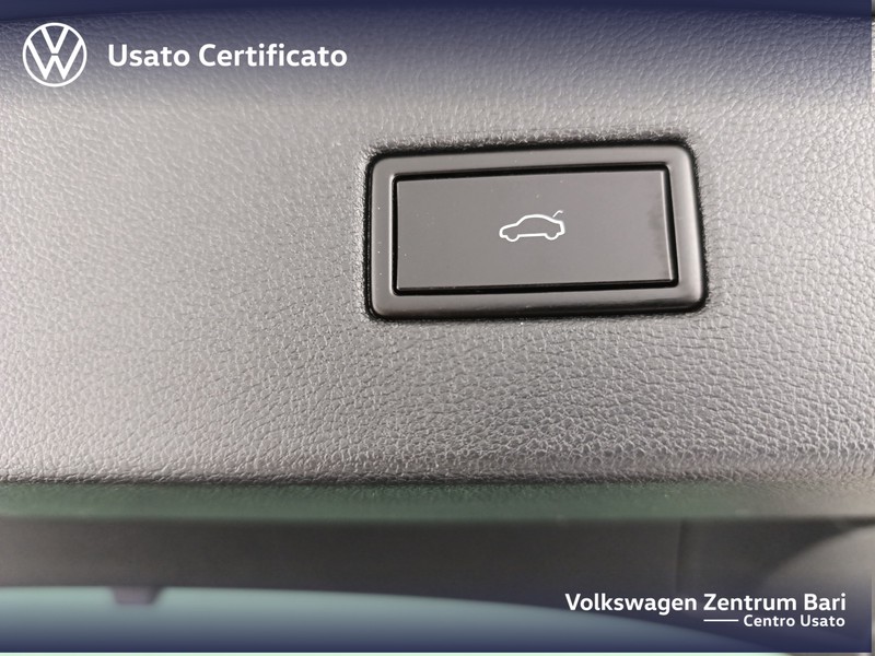 Volkswagen Tiguan 2.0 tdi elegance 150cv dsg - 19
