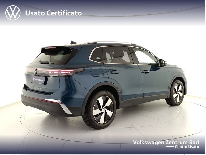 Volkswagen Tiguan 2.0 tdi elegance 150cv dsg - 6