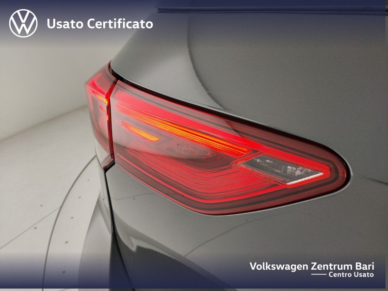 Volkswagen Golf 1.0 etsi evo life 110cv dsg - 20