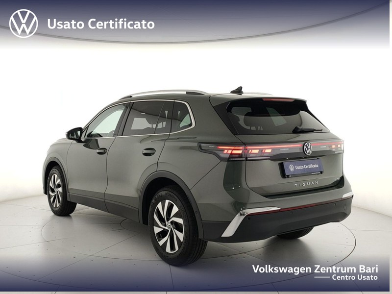 Volkswagen Tiguan 1.5 etsi elegance 150cv dsg - 8