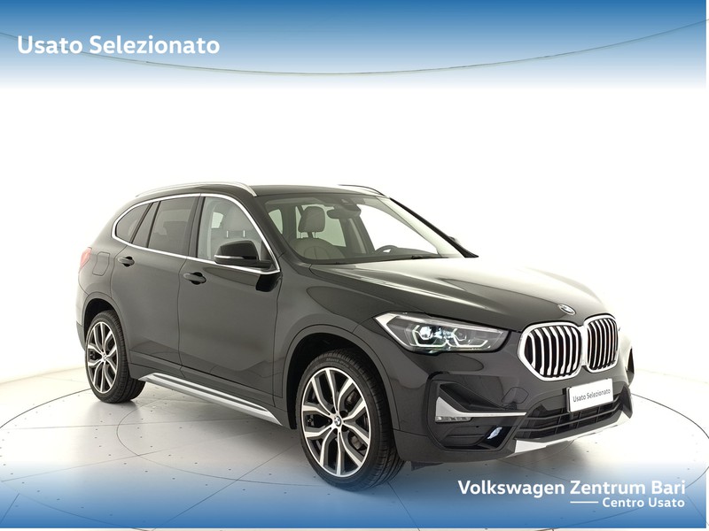 BMW X1 sdrive18d xline auto - 4